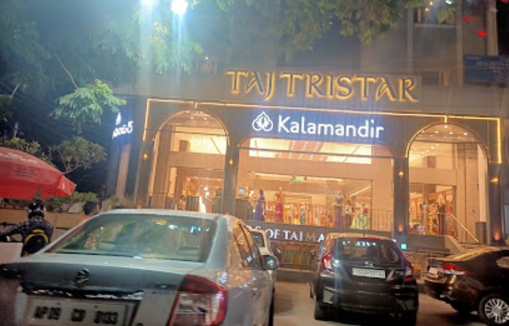 Hotel Akash Residency Attraction Pictures